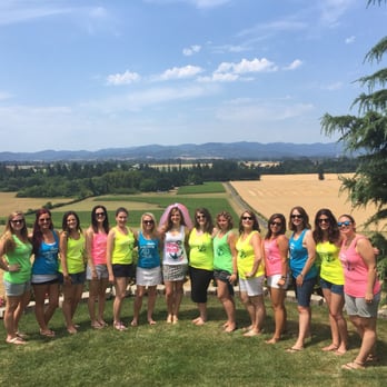 Sunshine Limo Service & Wine Tours - Our group - Limos Near Me - Eugene, Oregon