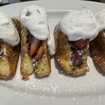 Lenora's Cafe - French Toast with Nutella and Strawberries - Breakfast & Brunch Near Me - Keyport, New Jersey Lenora's Cafe - French Toast with Nutella and Strawberries - Breakfast & Brunch Near Me - Keyport, New Jersey