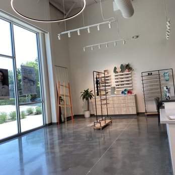Eyes on the Heights - Optometrists Near Me - Houston, Texas Eyes on the Heights - Optometrists Near Me - Houston, Texas
