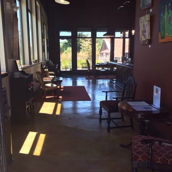 Parr Wines - Wine Tasting Room Near Me - Cambria, California Parr Wines - Wine Tasting Room Near Me - Cambria, California
