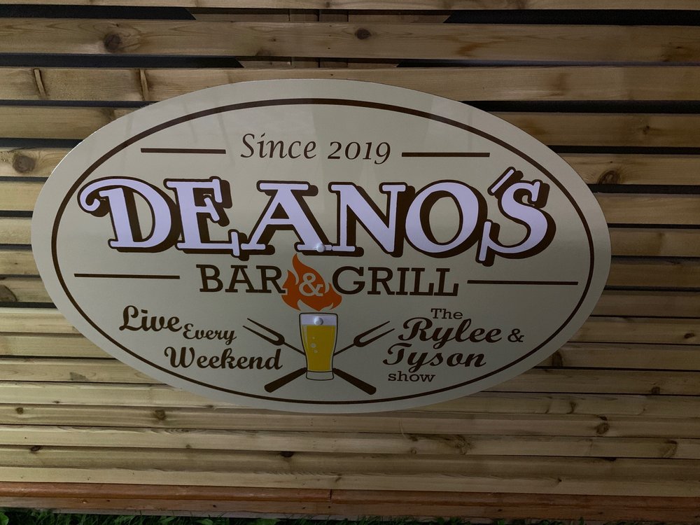 DEANO’S BAR & GRILL Updated August 2024 30 Chemin Plage Gagnon