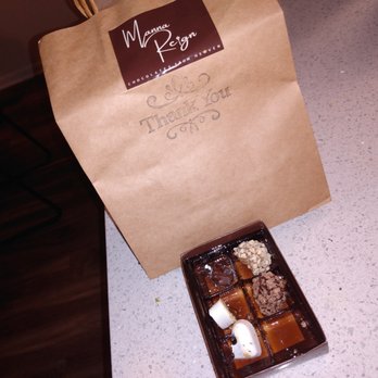 Manna Reign Chocolates - Exterior shot of the packaging - Chocolatiers & Shops Near Me Manna Reign Chocolates - Exterior shot of the packaging - Chocolatiers & Shops Near Me