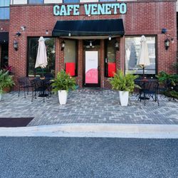 Cafe Veneto - Look how cute it is!!!!