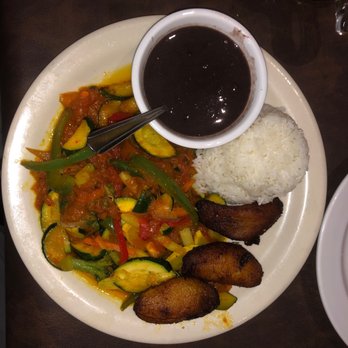 Casa Colombia - Plato vegetariano: sauteed vegetables w/ rice, sweet plantains and black beans. The plantains are so good. - Colombian Near Me - Austin, Texas Casa Colombia - Plato vegetariano: sauteed vegetables w/ rice, sweet plantains and black beans. The plantains are so good. - Colombian Near Me - Austin, Texas