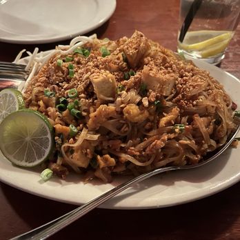 Indochine Asian Dining Lounge - Pad Phad Thai tofu - Thai Near Me - Tacoma, Washington