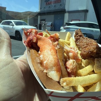 Angie's Lobster - Warm lobster roll. With a side of fried half lobster tail - Seafood Near Me - Mesa, Arizona Angie's Lobster - Warm lobster roll. With a side of fried half lobster tail - Seafood Near Me - Mesa, Arizona