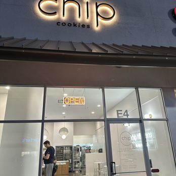 Chip Cookies - Exterior - Desserts Near Me - Las Vegas, Nevada Chip Cookies - Exterior - Desserts Near Me - Las Vegas, Nevada