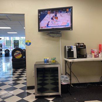 Just Tires - Waiting area. - Tires Near Me - Pasadena, California