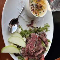 Baxter's Lakeside Grille - Half salad and half soup