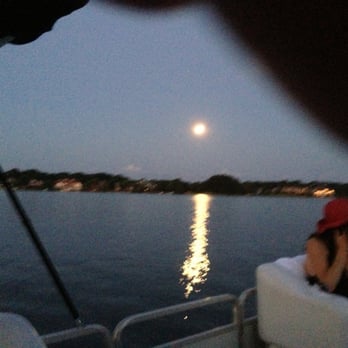 Garner Lake - Harvest moon on the lake - Lakes Near Me - Lakeland, Tennessee Garner Lake - Harvest moon on the lake - Lakes Near Me - Lakeland, Tennessee