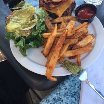 The Watershed Grill - Burgers Near Me - Brackendale, British Columbia The Watershed Grill - Burgers Near Me - Brackendale, British Columbia