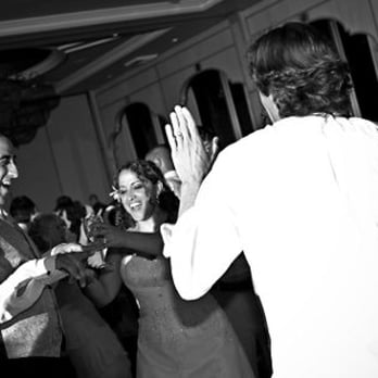High Energy DJ - Happy times and Good times for our San Diego newlyweds! - DJs Near Me High Energy DJ - Happy times and Good times for our San Diego newlyweds! - DJs Near Me
