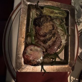 El Molino - Filet Mignon Fajitas - Beer Bar Near Me - Dallas, Texas El Molino - Filet Mignon Fajitas - Beer Bar Near Me - Dallas, Texas