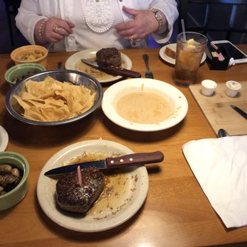 Taylor Steakhouse - 5/5 dining experience! Too bad it's so far away - Cajun/Creole Near Me - Dumas, Arkansas