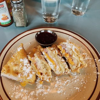 Steuben's Uptown - Monte Cristo - Diners Near Me - Denver, Colorado