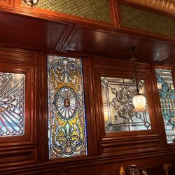 Walker Bros. The Original Pancake House - The beautiful stained glass.
