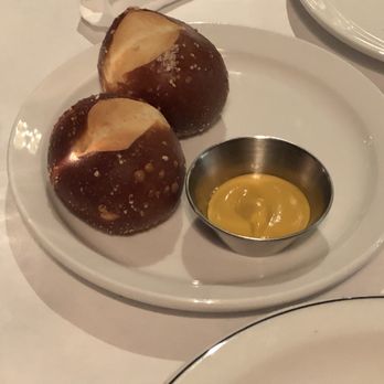 La Banane - French Near Me - Toronto, Ontario La Banane - French Near Me - Toronto, Ontario