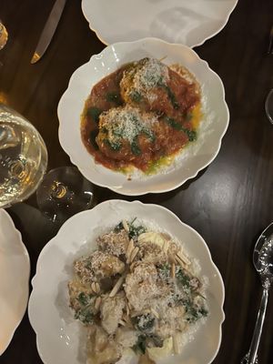 Carmelo's Restaurant by null