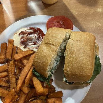 The Laughing Clam - Blue bird chicken sandwich - Seafood Near Me - Grants Pass, Oregon The Laughing Clam - Blue bird chicken sandwich - Seafood Near Me - Grants Pass, Oregon