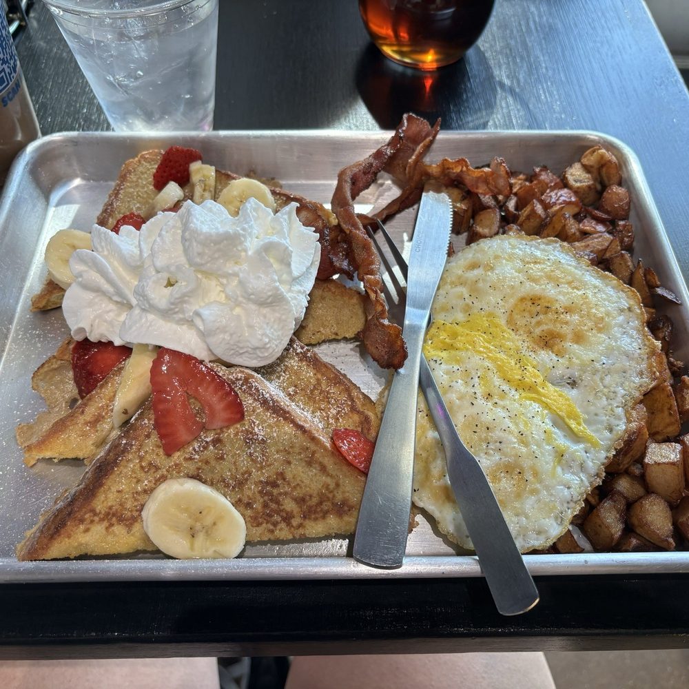 Thanks A Brunch - Gilbert - Classic French Toast Platter - Burgers Near Me - Gilbert, Arizona Thanks A Brunch - Gilbert - Classic French Toast Platter - Burgers Near Me - Gilbert, Arizona
