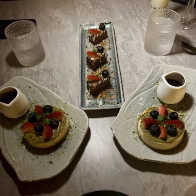 AMAVI Restaurant by null