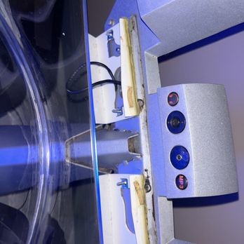 Glo Tanning - Umm.. why is this machine broken - Spray Tanning Near Me - Tampa, Florida Glo Tanning - Umm.. why is this machine broken - Spray Tanning Near Me - Tampa, Florida