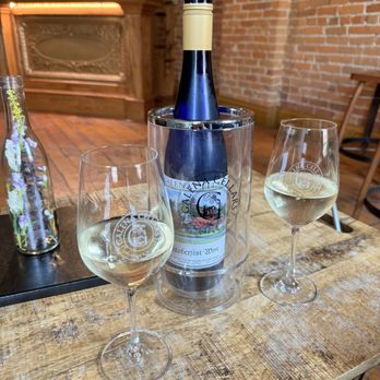 Galena Cellars - Wineries Near Me - Galena, Illinois