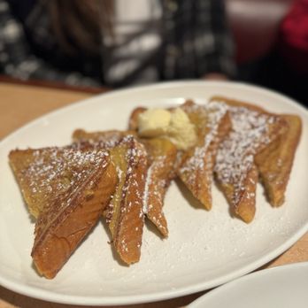 Studio Diner - French toast - American Near Me - San Diego, California