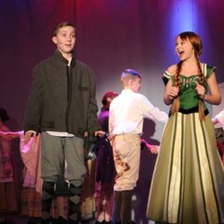 Star 2 B Performing Arts