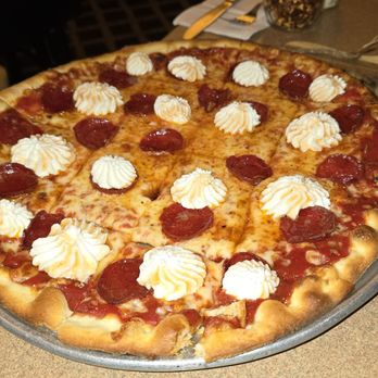 Lisa's Pizzeria - Hannah's Favorite - Pizza Near Me - Milwaukee, Wisconsin Lisa's Pizzeria - Hannah's Favorite - Pizza Near Me - Milwaukee, Wisconsin
