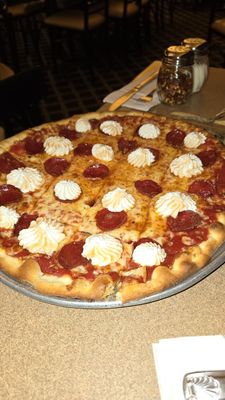 Lisa's Pizzeria by null