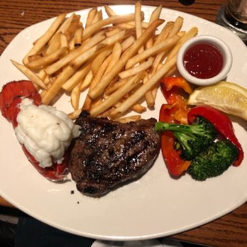 The Keg Steakhouse + Bar - Steak & Lobster - Bars Near Me - Halifax, Nova Scotia