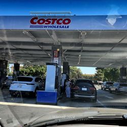 Costco Gasoline - Friday fill up