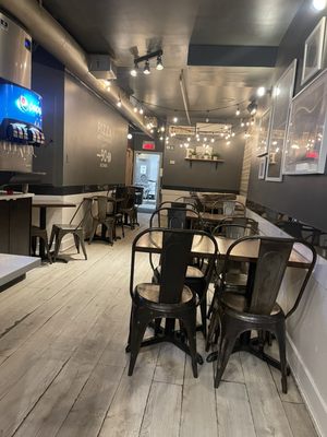 Pizzeria Bros (Old Montreal) by null