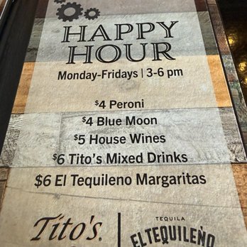 Maggies Town Tavern - Bars Near Me - Wayne, New Jersey
