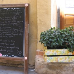 Basilic et Citronelle - Extérieur