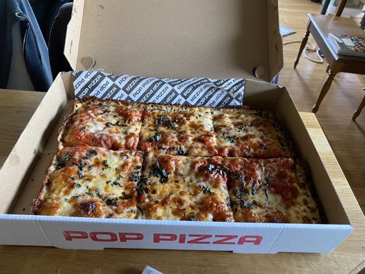 Pop Pizza by null