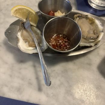 Hank’s Oyster Bar, Dupont Circle - Oysters - Seafood Near Me - Washington, DC, District of Columbia Hank’s Oyster Bar, Dupont Circle - Oysters - Seafood Near Me - Washington, DC, District of Columbia