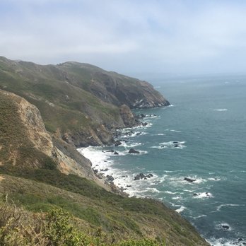 Tennessee Valley - Sunny on the coastal trail earlier in the day - Hiking Near Me - Mill Valley, California Tennessee Valley - Sunny on the coastal trail earlier in the day - Hiking Near Me - Mill Valley, California