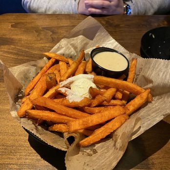 Table Six Kitchen + Bar - Sweet Potato Fries - New American Near Me - North Canton, Ohio Table Six Kitchen + Bar - Sweet Potato Fries - New American Near Me - North Canton, Ohio