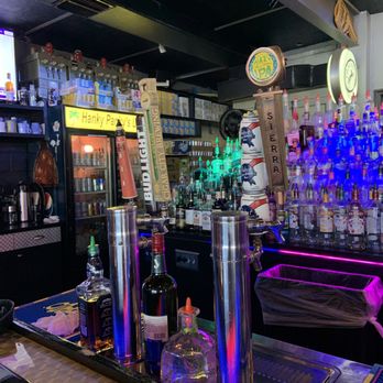 Hanky Panky's Lounge - Awesome bar! - Pool Halls Near Me - Ormond Beach, Florida