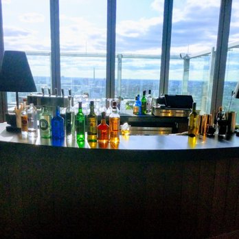 VU Rooftop - Booze - Lounges Near Me - Chicago, Illinois