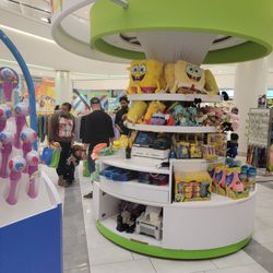 Nickelodeon Gift Shop - Store