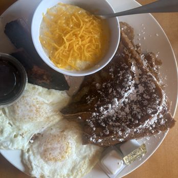 Red Rooster Cafe - Cheesy Grits, 2 Eggs, Any Style, Smoked Sausage - Breakfast & Brunch Near Me - Beaufort, South Carolina