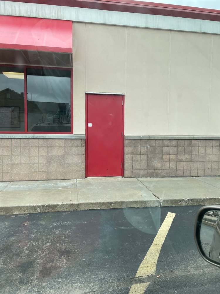 ARBY’S Updated September 2024 10 Photos & 15 Reviews 735 S