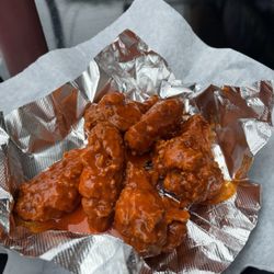 JLB Eatery - Breaded and fried buffalo wings