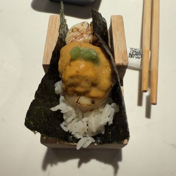The Bar - Hand Rolls by Seabutter - Sushi Bars Near Me - Glendale, California The Bar - Hand Rolls by Seabutter - Sushi Bars Near Me - Glendale, California