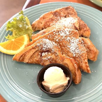 Cambria Mimosas - French Toast! It's on a cinnamon bread! - American Near Me - Cambria, California