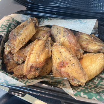 Wingstop - Not my order - Chicken Wings Near Me - La Puente, California Wingstop - Not my order - Chicken Wings Near Me - La Puente, California