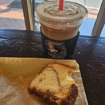 Hyperion Espresso - Cinnamon Coffee Cake - Coffee & Tea Near Me - Fredericksburg, Virginia
